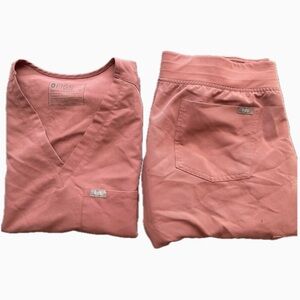 FIGS medical scrubs, Catarina one pocket top & Zamora jogger XL top and bottom